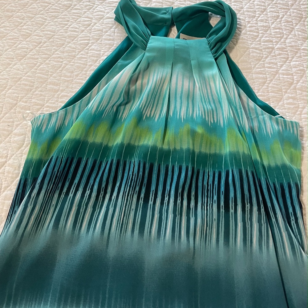 Summer dress. - Picture 5 of 7